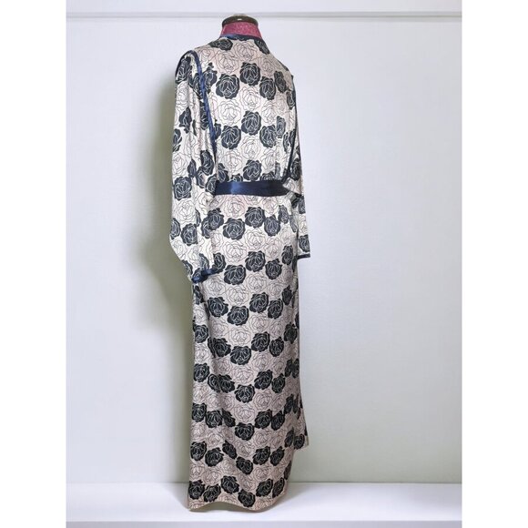 Natori Floral Print Long Sleeve Silky Multicolored Pocketed Robe With Belt - Picture 3 of 16